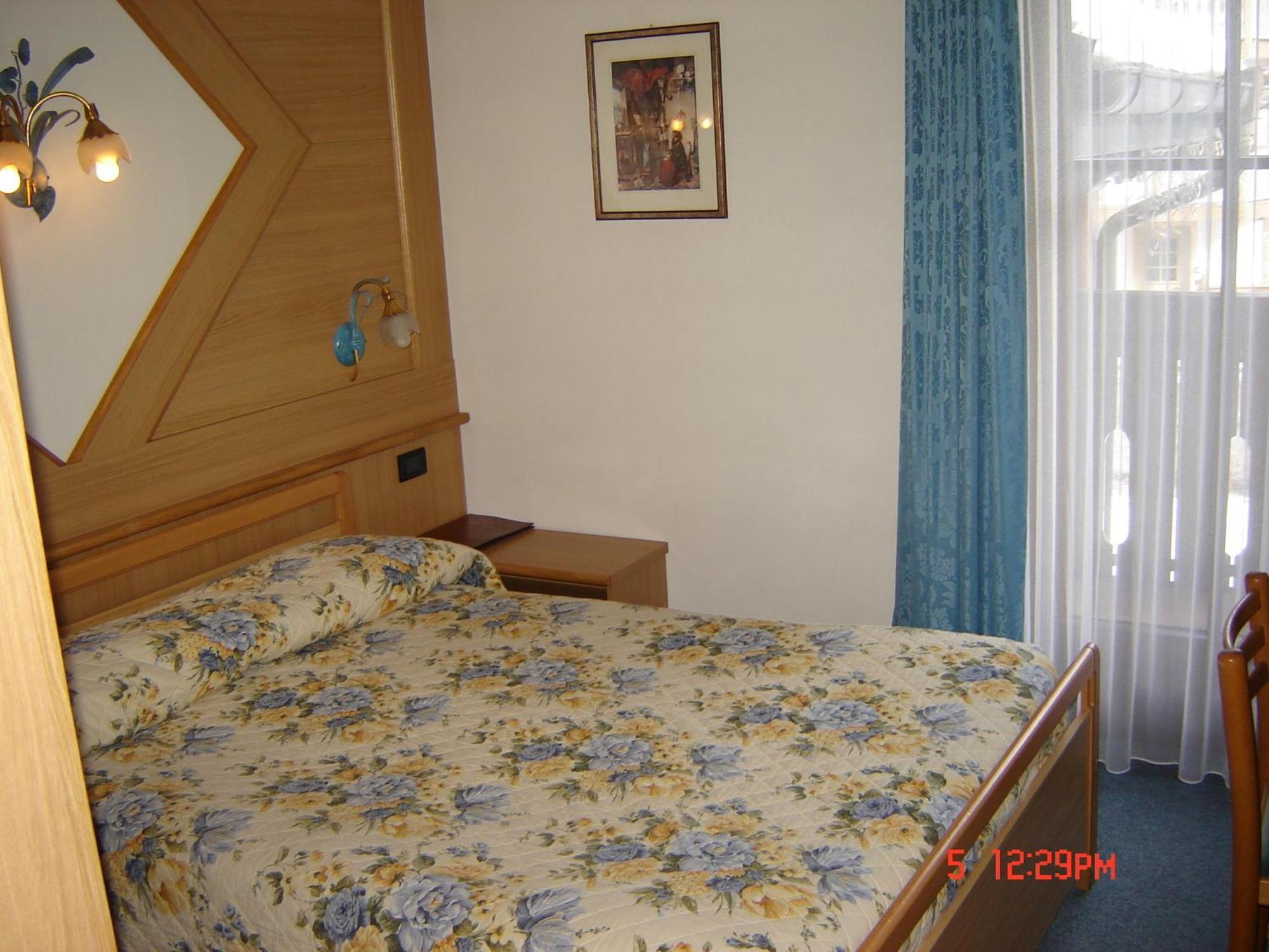 Hotel Stella Alpina Moena Ngoại thất bức ảnh