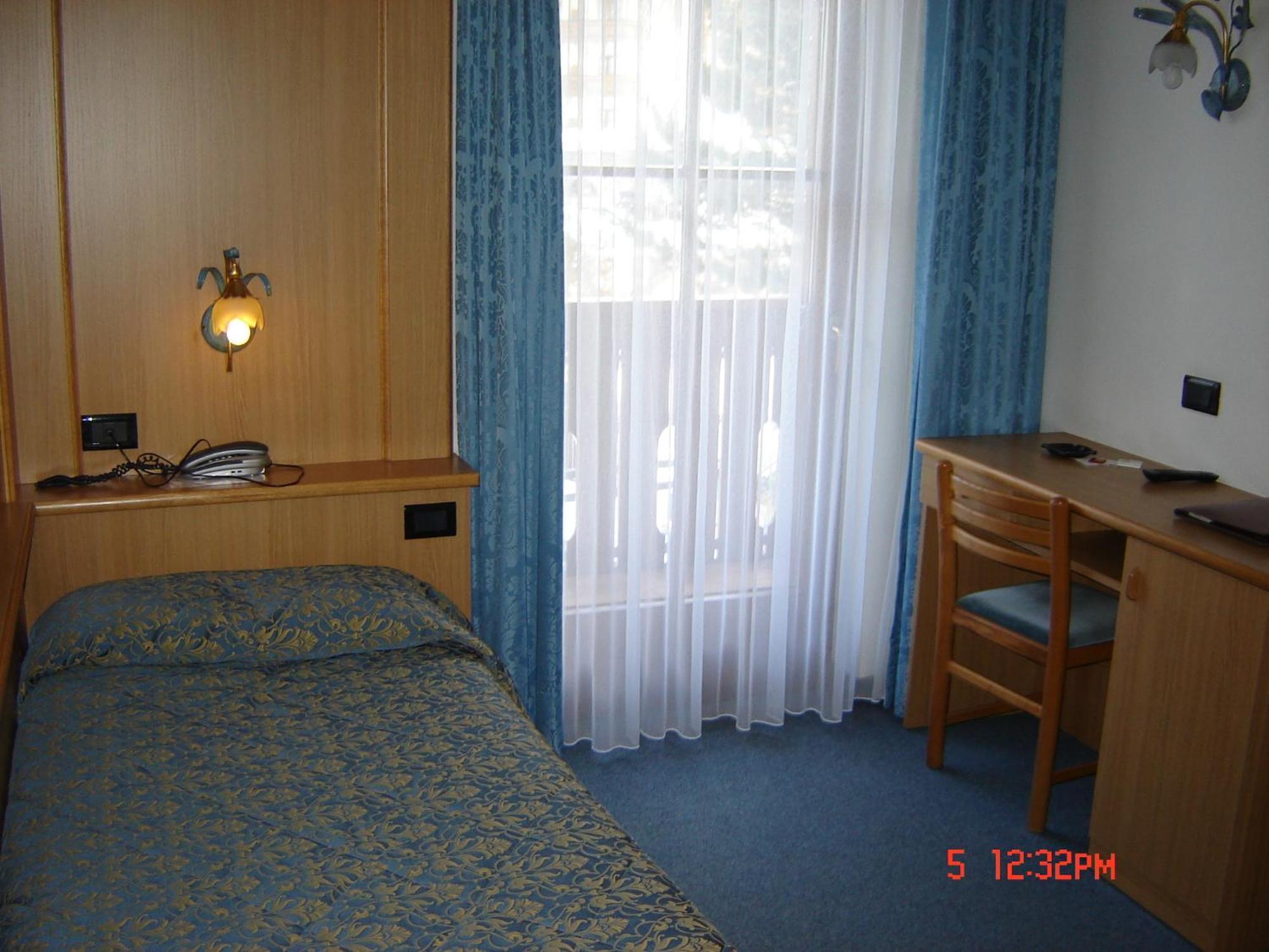 Hotel Stella Alpina Moena Ngoại thất bức ảnh