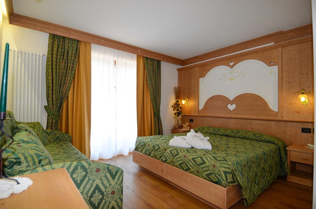 Hotel Stella Alpina Moena Ngoại thất bức ảnh